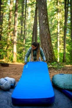 Therm-A-Rest MondoKing 3D 11.0 XW XL Zelfopblazende Slaapmat -Outwell Winkel 1900 1267 2020 thermarest oregon 3sisters geiser 0623 1